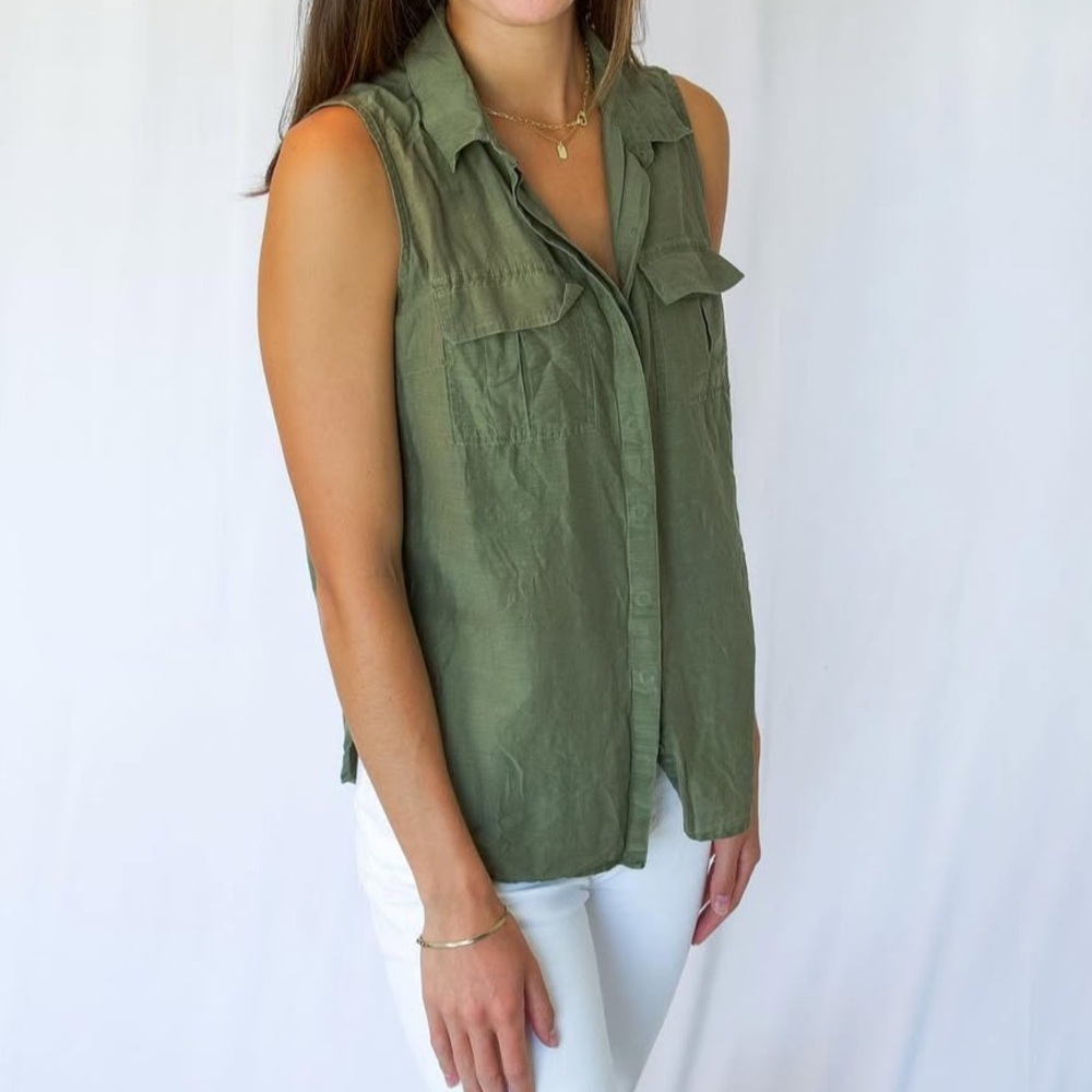 Banana Republic Sleeveless Tank - Picture 4 of 5
